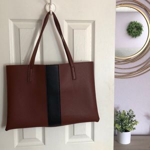 Over the shoulder Tote